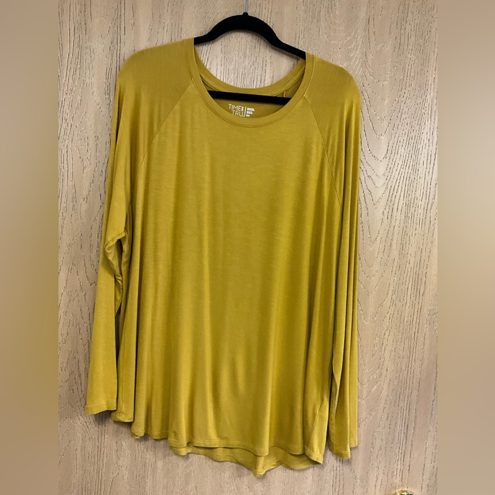 Time and Tru Women's Mustard Long Sleeve Top